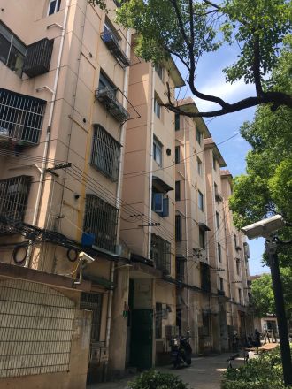 曹建路201弄小区实景图