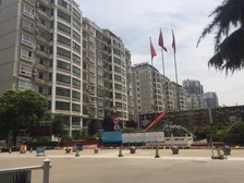 新上急售 广场北里能舜泰园 停车免费价格可议