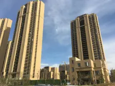 绿地澜庭 3室2厅 南