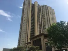 中间楼层但是前面是洋房采光视野比较好 精装交付