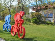 中间楼层,楼层好、视野宽阔、采光充足