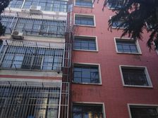 蒲安东里有客厅的两居室,地铁5,14号线!