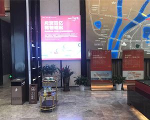 全新装修,全套家私电器,地铁口小区,业主急卖