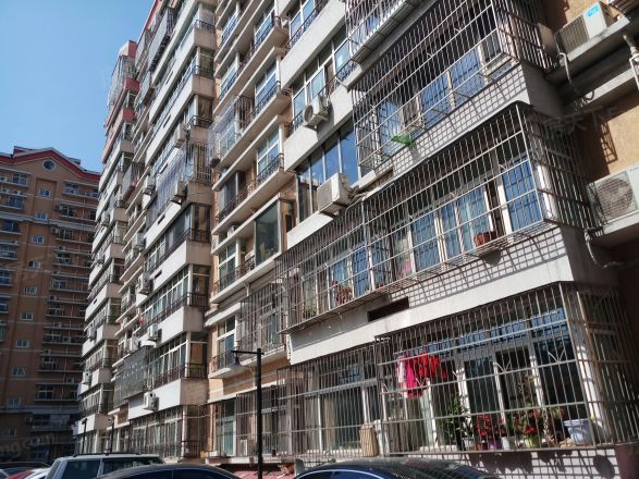 奥林公寓实景图