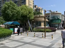 满五年!边套带大花园,业主诚意出售,户型好,总价低