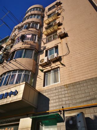 港龙公寓实景图