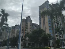 依云水岸三期 4室2厅 南 北