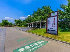漓江锦府小区中间一梯两户清水电梯房诚意岀售!