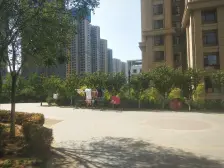 位置好 户型好 装修好 采光好 东向冲海事 诚心出售