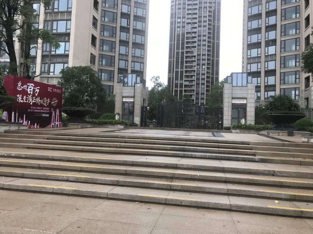 小区相关图