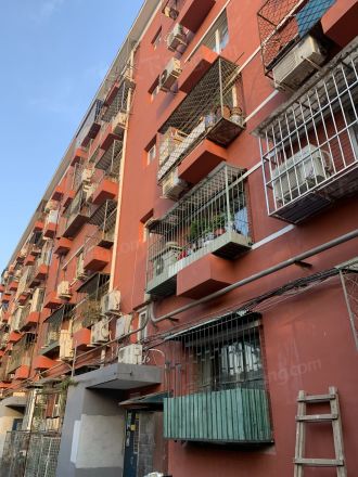 沙河粮食局宿舍实景图