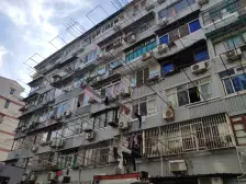 南北通透,主卧朝南,采光充足,交通便利,居家装修