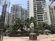 渝中大坪华宇楼盘 改善大户型 全景落地窗 住家装修