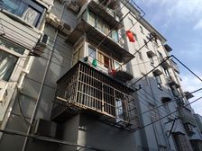 闸北公园 · 三阳小区 · 1室 · 1厅