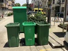 三开间朝南三房,楼层好,采光好,价格便宜