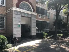 汇臻路地铁口 山刚生活广场 采光好 有院子