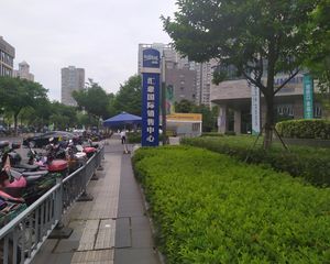 汇豪国际户型方正采光好统一装修随时看房
