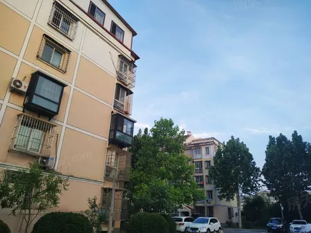 京泉馨苑东里正规一居随时看房装修好中坞闵庄