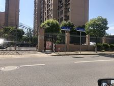 前后无遮挡南北通透的一个户型奈斯