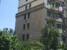 鑫业花园 南北通透,采光好 中间楼层