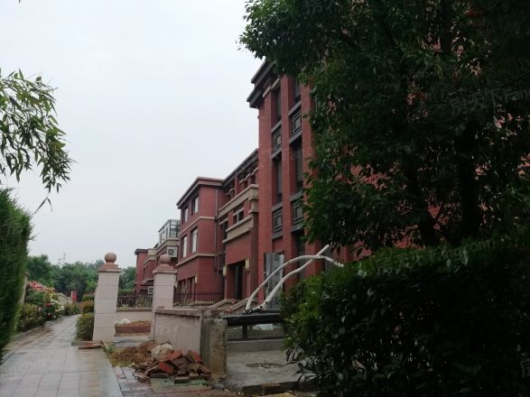 正阳东郡别墅实景图