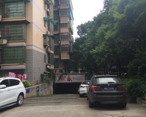 砂子塘电梯小高层有小区环境