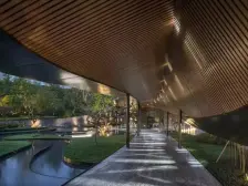 璧山街道 龙湖千山新屿听岸四房94.7万