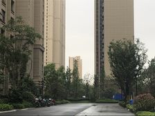 世茂商圈精装好楼层有车位