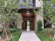 满五唯一,小区自带下沉式花园,绿化好,人车分流