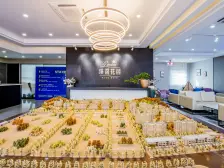 南向户型,一室一厅,大阳台位置好。