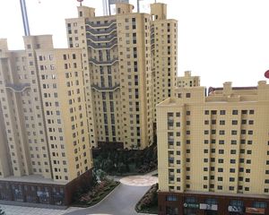 金色玺园1室1厅西北