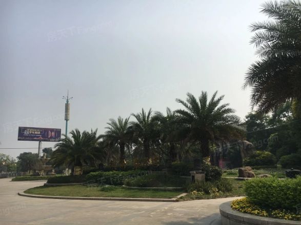 翡翠湾2期南庭实景图