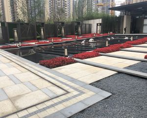 新希望锦麟府4室2厅南