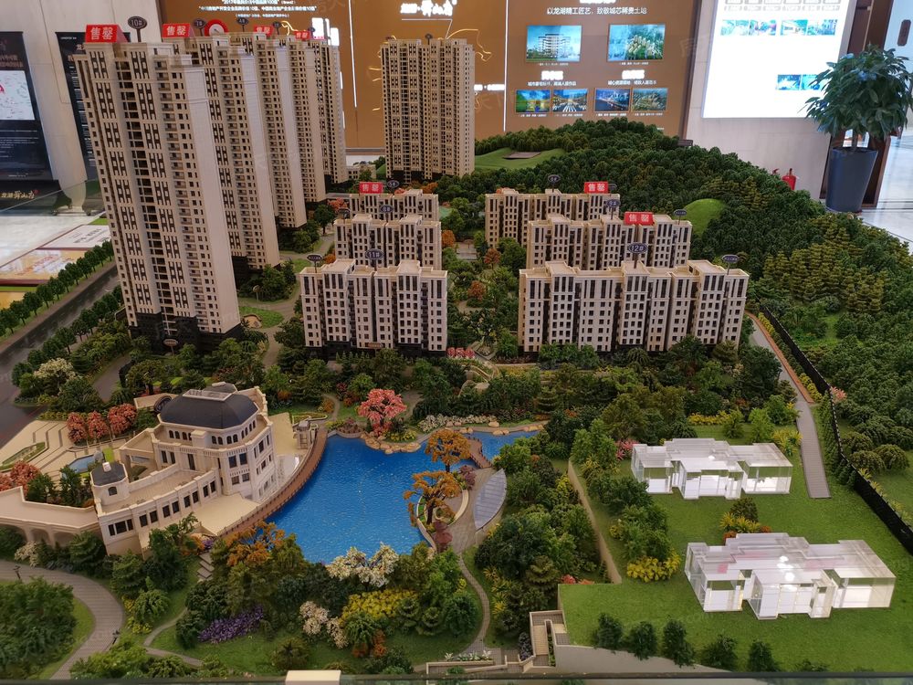 小区相关图