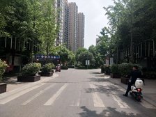 蓝湾新城4室2厅东
