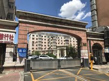 龙福家园电梯房好楼层188米168万东南朝向采光好