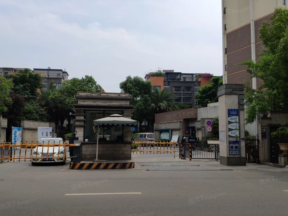 小区相关图