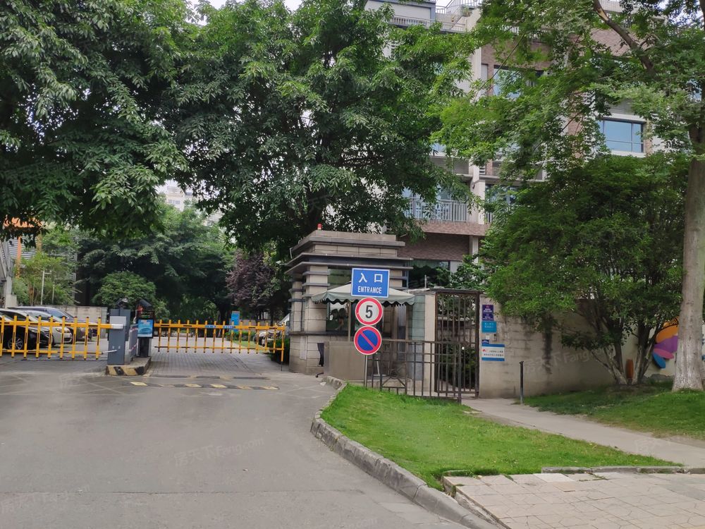 小区相关图
