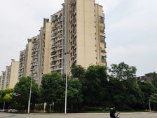 彩叠园1A期4室1厅东