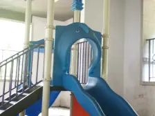 电梯入户 住家精装修 平层 全中庭 安静,带车位