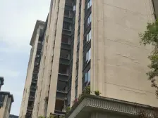 凤凰湾精装大平层 户型方正 电梯入户 视野开阔