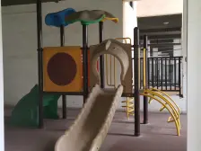 此房朝东全看中庭,采光很棒,装修精美,可拎包入住