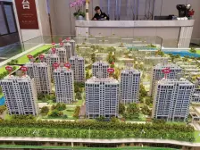 万达旁,好楼层,采光好,房东诚心出售