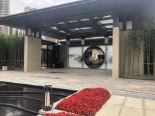 新希望锦麟府3室2厅东南