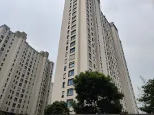 朗诗南岸,恒温3房2卫,全新毛坯房