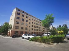 新春小区 3室1厅 南 北