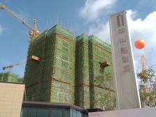 地理位置好公交直达,绿化好推窗外景心旷神怡
