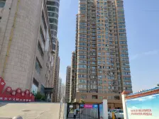 中原万达旁边电梯房大一居只有契税