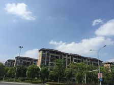 恒大御澜庭 147平 带地下室 全部精装修 诚心出售