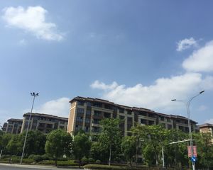 恒大改善三居室,满二无大税,南阳台已封,诚心出售